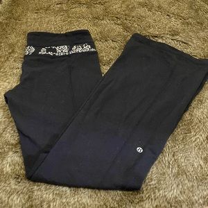 Wide leg lululemon pants - size 8
